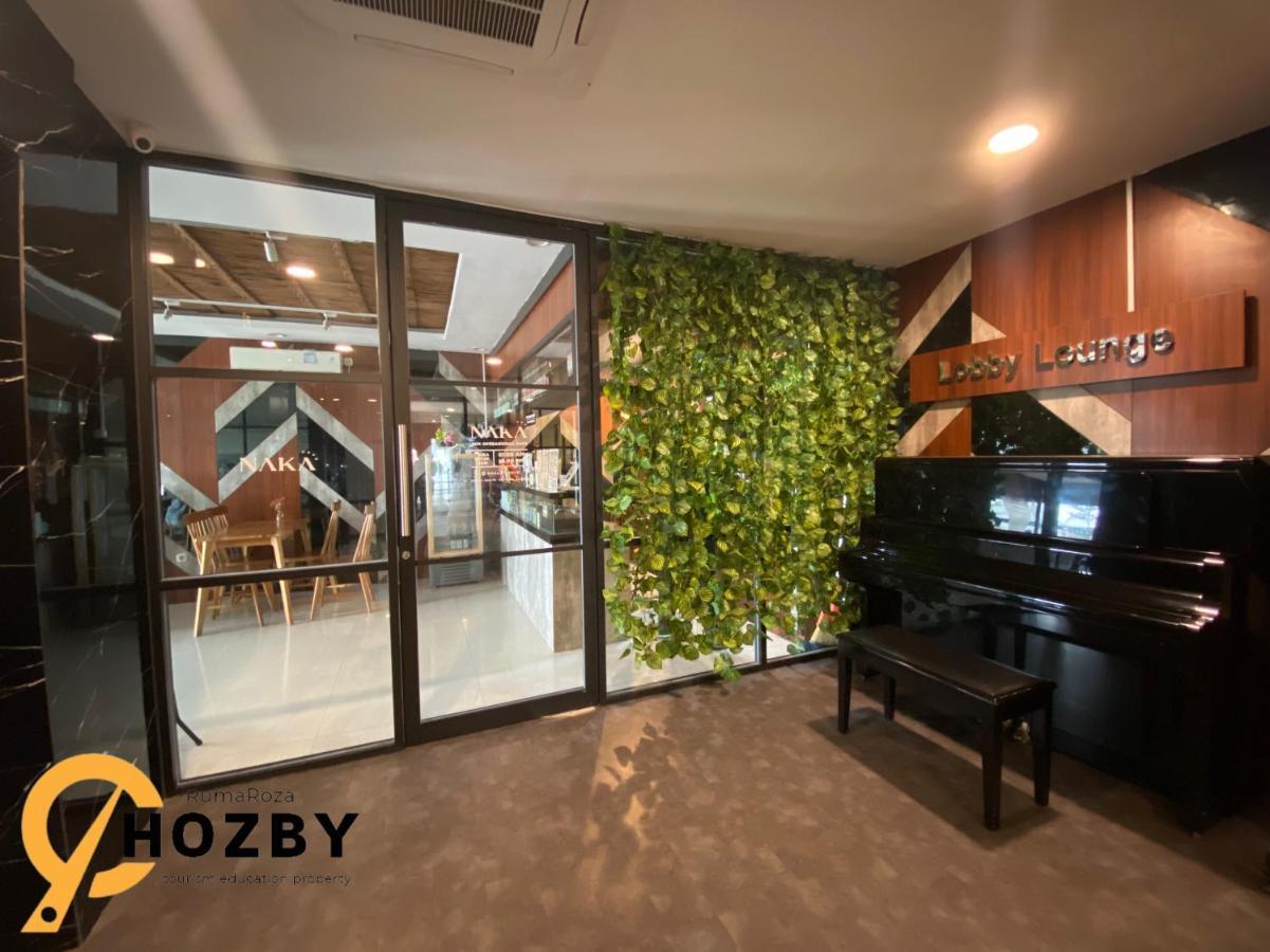 Hozby Skyview Setiabudi Suites Sunggal Buitenkant foto